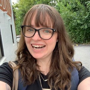 Meet your Posher, Hannah